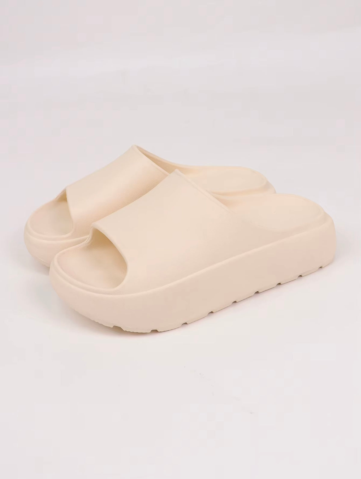 Thick-soled, open-toe cloud or platform EVA slide sandals 37-38